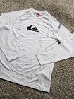 Quiksilver Everyday Surf Shirt Mens Medium White Long Sleeve Upf 50  Rash Guard
