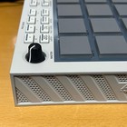 Akai Professional Mpc Live Ii 2 Retro Edition Standalone Sampler Beat Maker