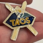 Vintage Taos New Mexico Ski Resort Crossed Skis Logo Enamel Lapel Pin Skiing