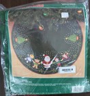 Bucilla Gallery Stitches 36  Christmas Santa   Friends Round Felt Tree Skirt Kit