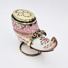 19th Century French Samson Porcelain Silver Gilt Mounted Pomander   Vinaigrette