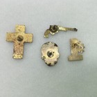 Vintage Lot Of 4 Collector Pins