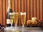 100 Pack Gold Plastic Champagne Flutes  5 Oz Clear Plastic Toasting Glasses F   