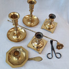 Lot Of 5 Vintage Brass Candlestick Candle Holders W snuffer   Wick Clip