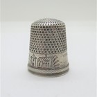 Antique Sterling Silver Stern Bros Thimble Size 10 Country Village Scene No Mono