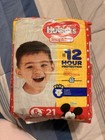 Vintage Huggies Size 6 Snug   Dry Diapers 21 Count