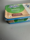 Swiffer Wood Wet Cloths Mopping Refills Trap   Lock 20 Count 10x8 Inch Safe Wood