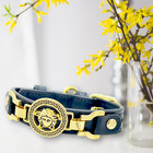 Pupwiser Vernen Handmade Leather Medusa Dog Collar   black 