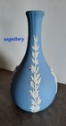 Vtg Wedgewood Arcadian Blue Jasperware Vase White Relief On Blue Neo Classical