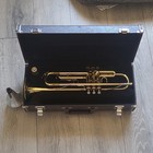 Yamaha Ytr-2320 Bb Trumpet Gold Lacquer Brass Piston W  Case Mouthpiece 