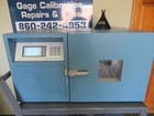 Thunder Scientific Model 2500 Benchtop    two-pressure    Humidity Generation System