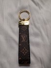 Louis Vuitton Monogram Key Chain Brown Gold Leather Metal M65224