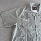 Howler Brothers Guayabera Shirt Mens Medium Green Riverbed Short Sleeve Pockets
