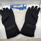 Seasoft Ti Edge Black Diving Gloves Size Large New 5mm W  3mm Thumb   Index
