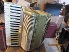 Accordion No Name  120 Bass 17 50  Kb  2 4 Reeds lm good Condition