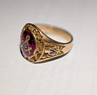 Vintage Kinsley   Sons 10k Gold Gothic Masonic Ring  Red Stone  11 2 G  Sz 10 25