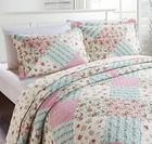 Brilliant Sunshine Pink And Green Rose Patchwork  3-piece Quilt Set With 2 Sh   