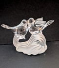 Silvestri  Art Glass Love Birds Frosted Wave Base Figurine