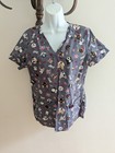 Betsey Johnson Scrub Top Vet Medical Hearts Roses Valentines Dog Puppy Print M