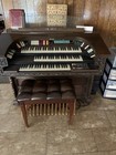 Organ  With Bench