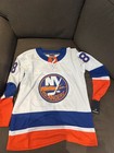 Matthew Schaefer New York Islanders White And Blue Jersey Mens Size Large  52 