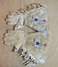 Indian Wars Antique Cavalry Buckskin Beaded Gauntlets Little Bighorn 1800s