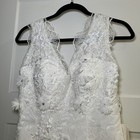 Mingdas Bridal Wedding Dress Size Small 4-6  Sleeveless White Flowers