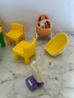 Little Tikes Dollhouse Furniture   People figures Lot Of 12