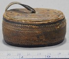 Antique Native American Birch Bark Snuff Box Wabanaki Penobscot Mi kmaq 19th C 