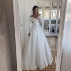 Elegant Satin Wedding Dresses Square Neck Long Sleeved Beach 2025 Bridal Gowns