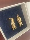 Bevza Short Spikelet Earrings