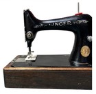 Vintage 1927 Singer Sewing Model 99 Machine W  Hand Crank  serviced 