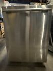 Thermador Masterpiece Emerald Series 24  Fully Integrated Dishwasher Dwhd650wfm
