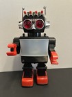 Vintage 1980   s Kamco Saturn Robot Working Light Up Eyes Walking Battery Operated