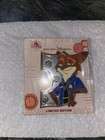 Nick Wilde Le 200 Jumbo Game Pin - Hong Kong Disneyland