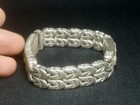 Chinese Tibet Silver Carving Dragon Statue Bracelet Decoration Gift Collection