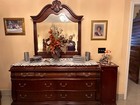 Queen Bedroom Set Furniture- Like Newused