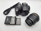 Nikon D5000 Digital Slr Camera W  Nikon 18-55mm F 3 5-5 6g Af-s Vr Dx Lens