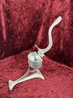 Universal Juicer By L f  c  New Britain  Conn Vtg Usa          