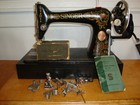Antique Singer Sewing Machine Model 66  red Eye   Hand Crank  Serviced