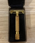 1930   s  Gold Tone Gillette Sheraton Open Comb Safety Razor With Case   Y0602