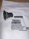  brand New  Oem Genuine Paccar Oil Drain Tap Plug For Mx Oil Pans     1982821pe
