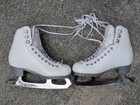 Girl s Riedell Pearl Ice Skates White Size 12 Kids Luna Blade