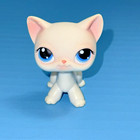 Littlest Pet Shop White Pink Ears   Blue Eyes Authentic Shorthair Kitty Cat  64