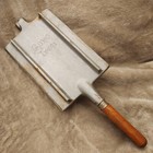 Vintage Goro Iron Wooden Handles - 7 25  X 5  - Norwegian Cardamom Crackers