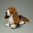 Charivna Mit Felting Kit Basset Hound V-148c