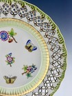      Mint  Herend Queen Victoria Green Border 8 75    Reticulated Plate