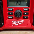 Milwaukee M18 Portable Jobsite Radio W  M18 Redlithium Xc8 0 Battery Pack