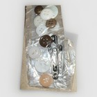 Vntg Army Sewing Kit Pouch U s  Military Soldier Sewing Kit Buttons Thread