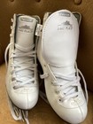 Lake Placid Cascade White Faux Leather Lace-up Figure Ice Skates Girls Size 4